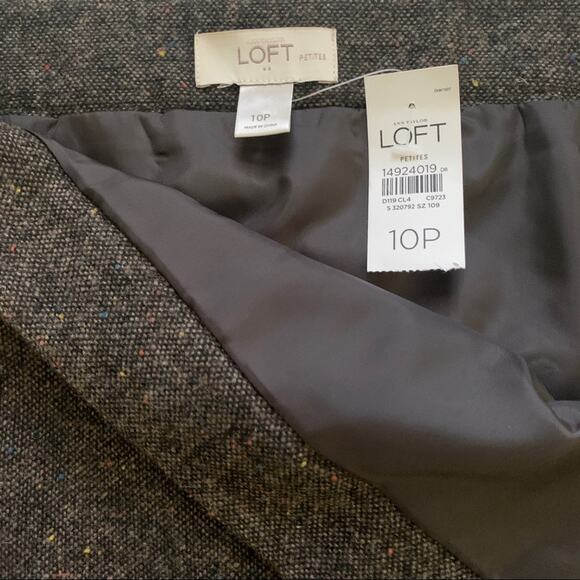 Ann Taylor Loft Skirt Brown Floral Rosette Detail Wool Blend Mini Size 10P NEW - Picture 2 of 11